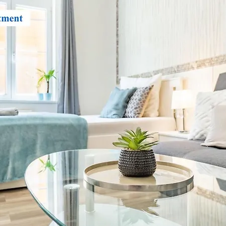 O2 Arena - Honza Apartment *